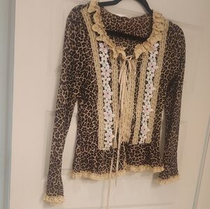 Leopard Lace Trim Long Sleeve Top with Floral Crochet. Sz S